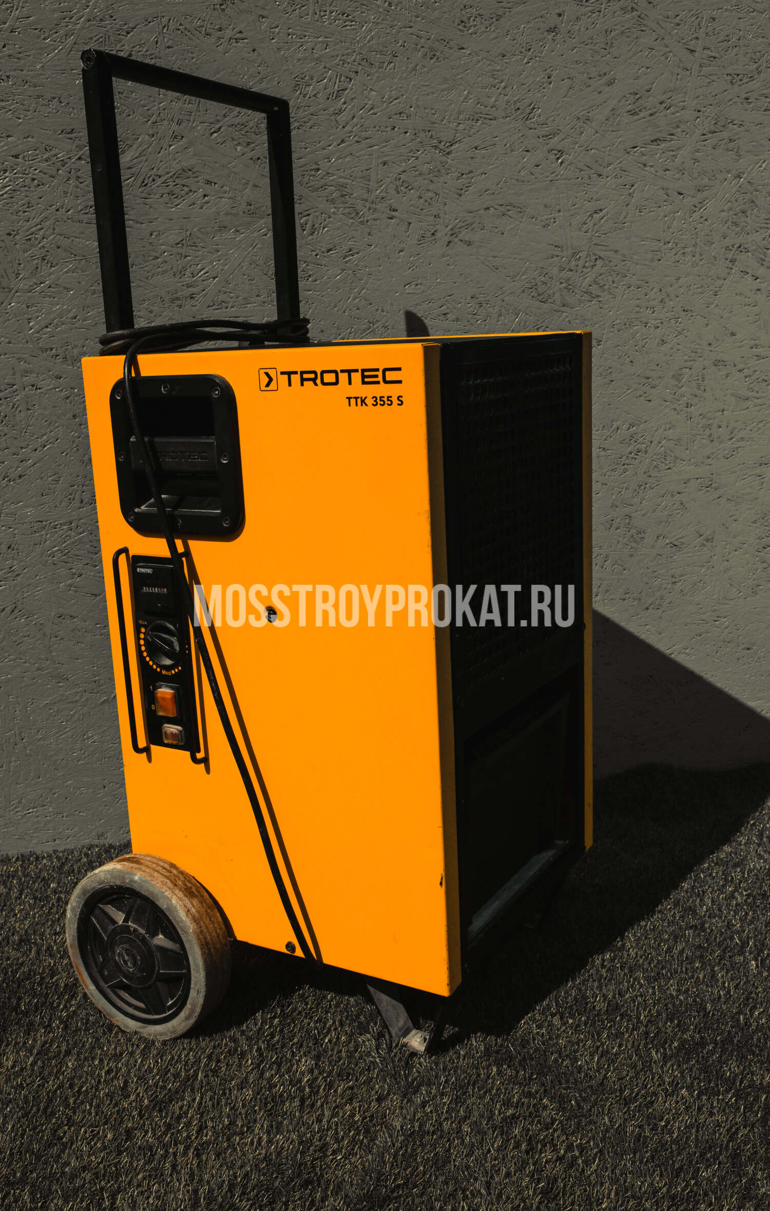 Профессиональный осушитель воздуха Trotec TTK 355 S в аренду и напрокат - фото 2