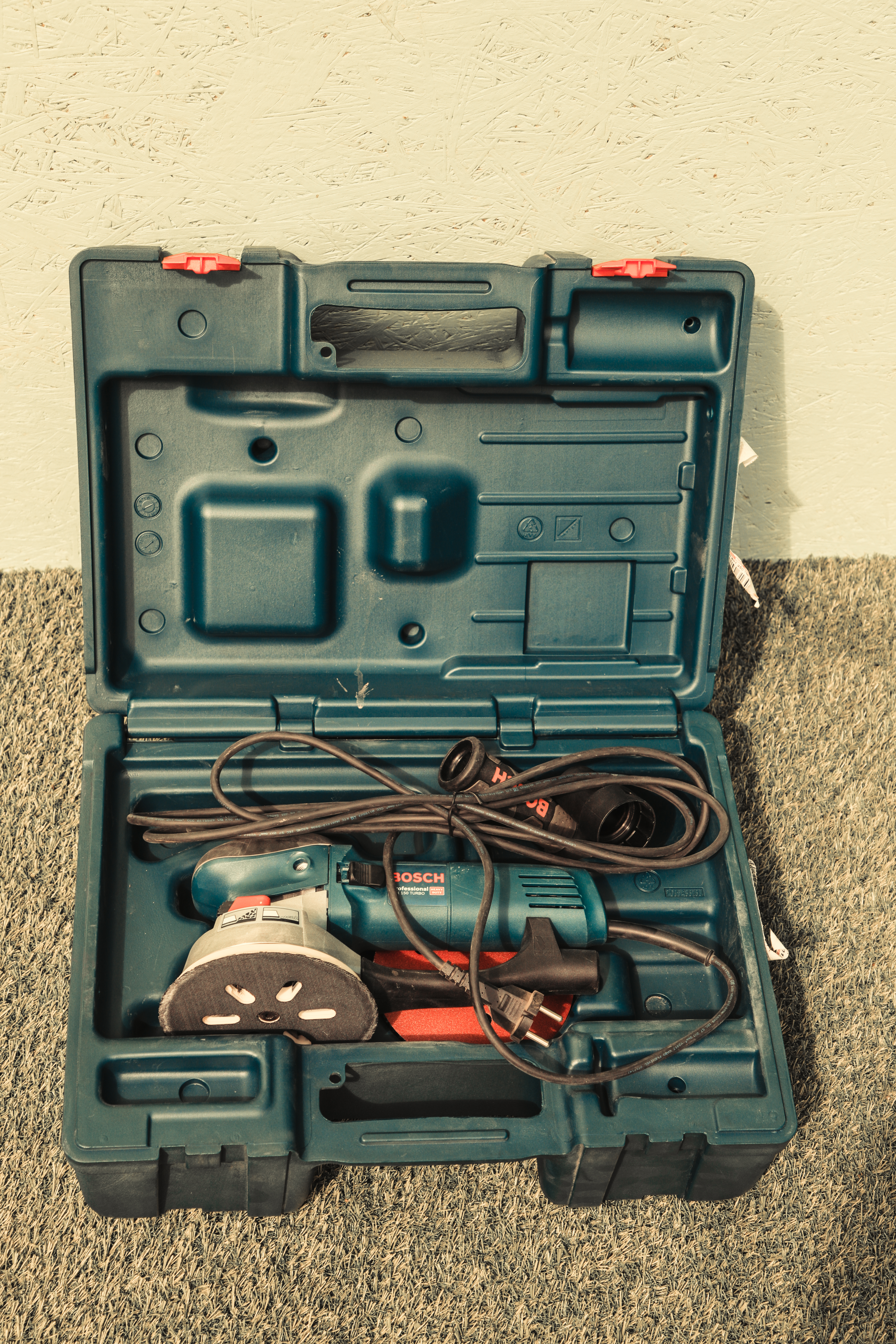 Эксцентриковая шлифовальная машина BOSCH GEX 150 AC в аренду и напрокат  - фото 5