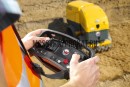 Виброкаток траншейный Wacker Neuson RT 56-SC 2 с дистанционной системой управления в аренду и напрокат  - фото 2