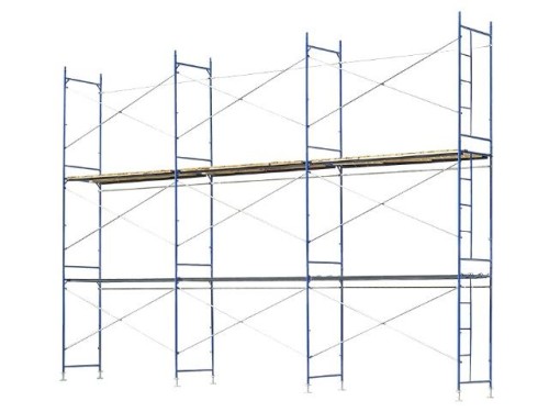 Достоинства заказа строительных лесов в аренду - фото